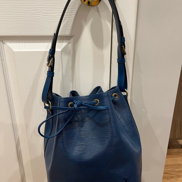 Louis Vuitton Petit Noe - Picture 2 of 15